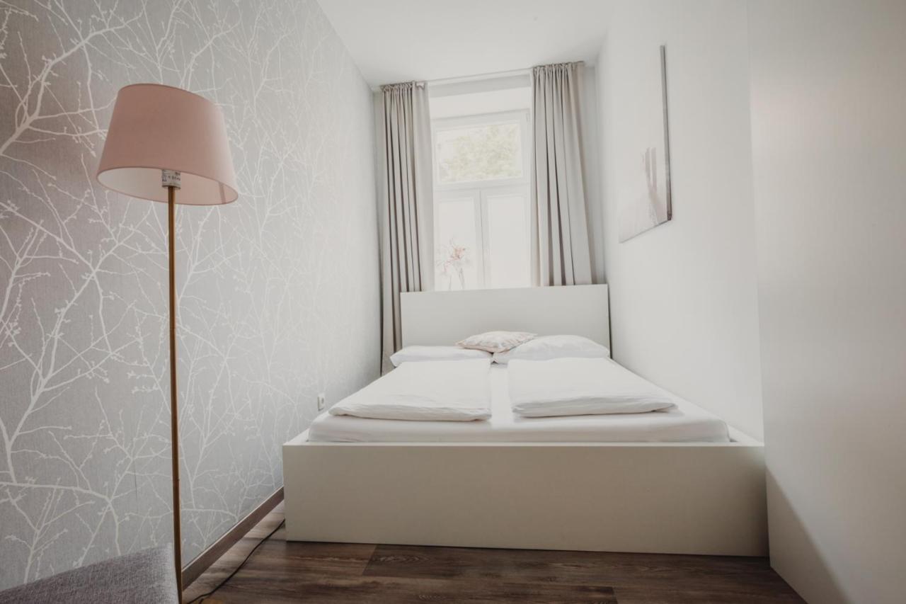 Zeus Design Apartments Sweet Home Vienna Exterior photo